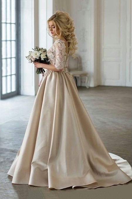 Атласное свадебное платье А-силуэта Аделина